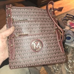 Signature Brown Shoulder Bag